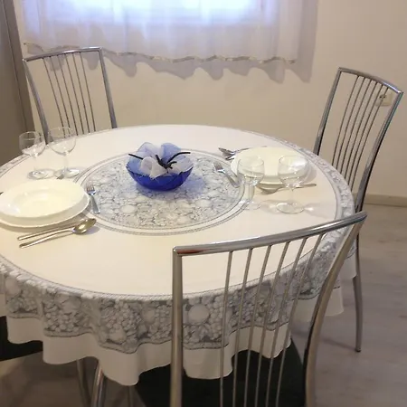 Bistrovic Apartment *